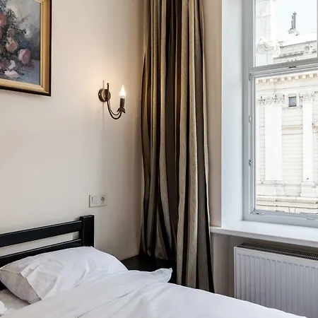 Opera House 2 Apartment *