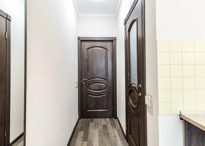 Opera House 2 * إلفيف