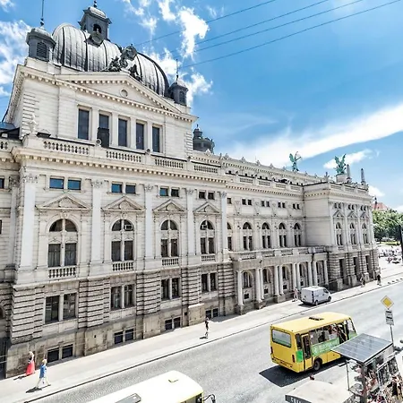 Apartmán Opera House 2