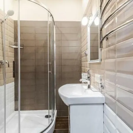 Opera House 2 Apartmán Lvov